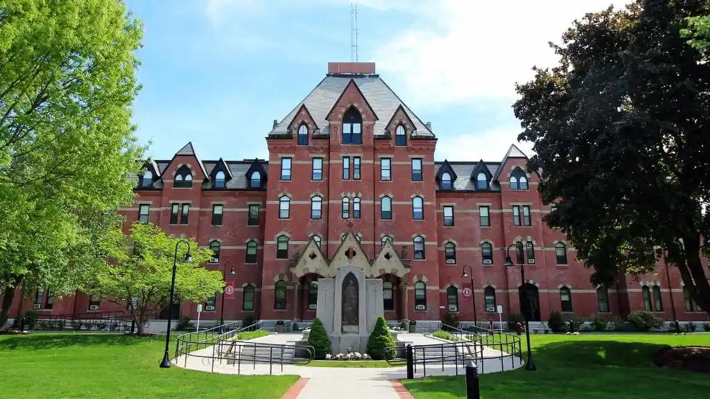 Dean College