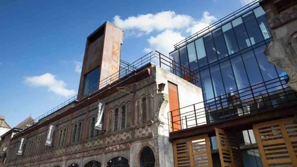 GCU London