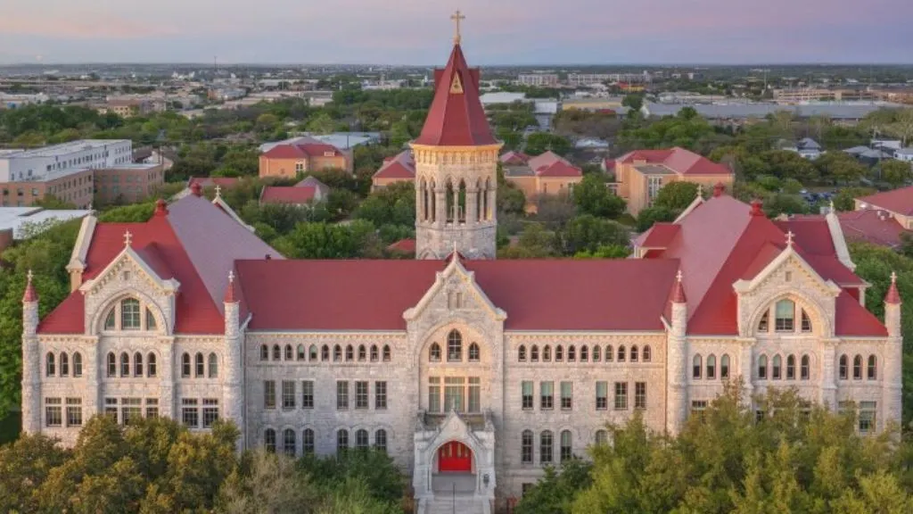 Saint Edwards University