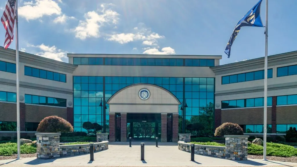New England Institute of Technology
