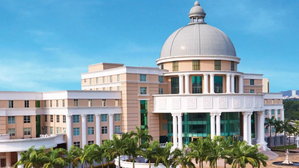 SEGI University