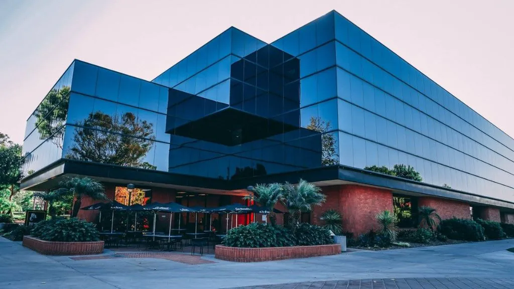 College of Business, California State University - Long Beach
